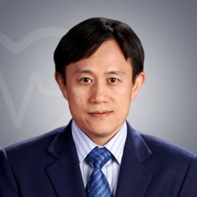 Dr. Manoch Techachokwiwat